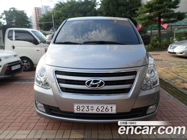 Hyundai Starex 2018