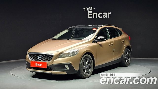 Volvo V40 2013