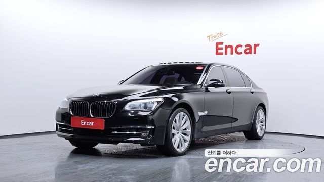 BMW 7-Series 2015