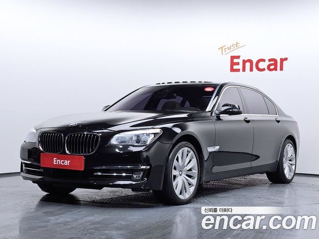 BMW 7-Series 2015