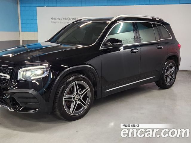 Mercedes-Benz GLB-Class 2022