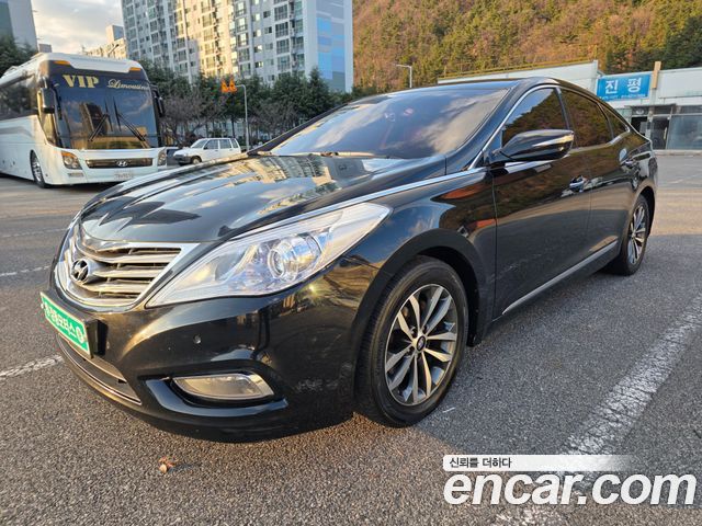 Hyundai Grandeur 2012