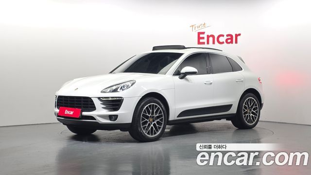 Porsche Macan 2015