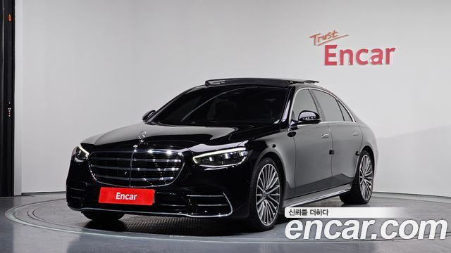 Mercedes-Benz S-Class 2023
