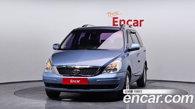 Kia Canival 2011