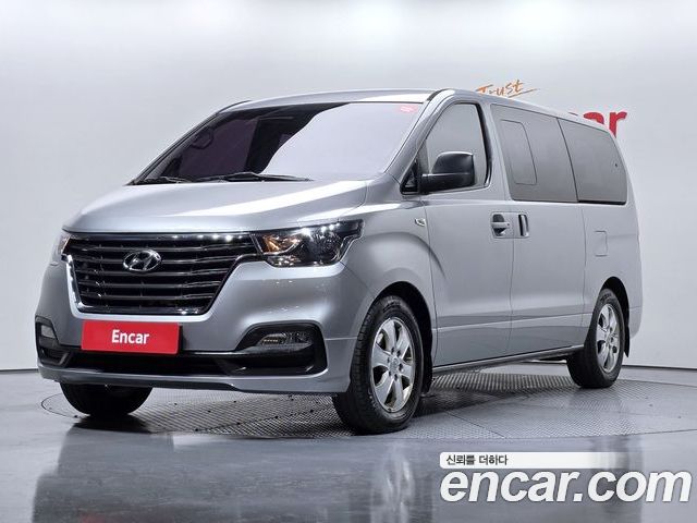Hyundai Starex 2018