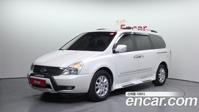 Kia Canival 2011