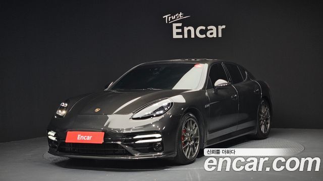 Porsche Panamera 2012
