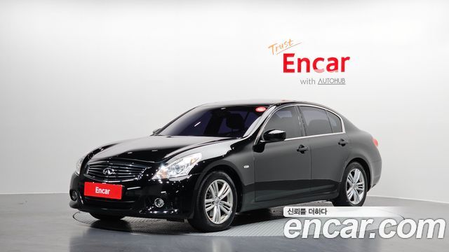 Infiniti G 2011
