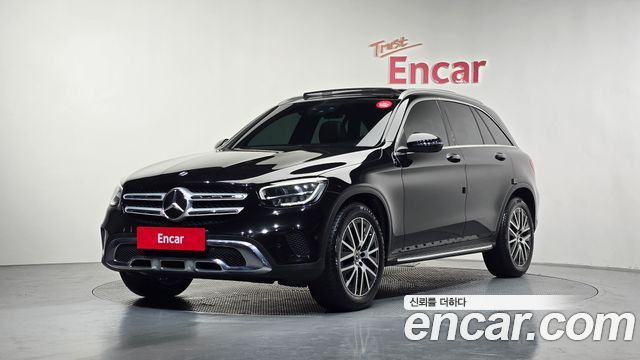 Mercedes-Benz GLC-Class 2021