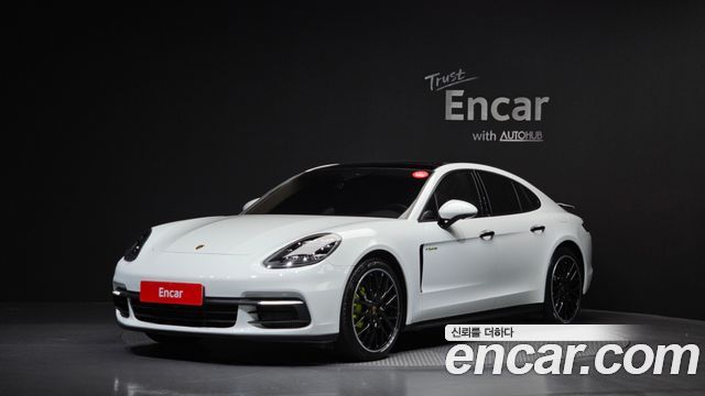 Porsche Panamera 2018
