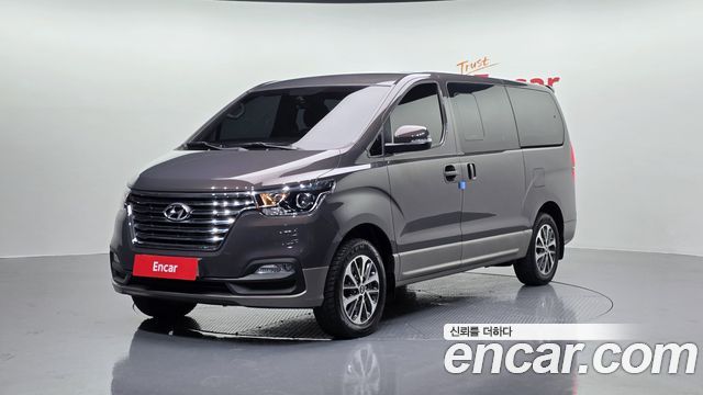 Hyundai Starex 2019