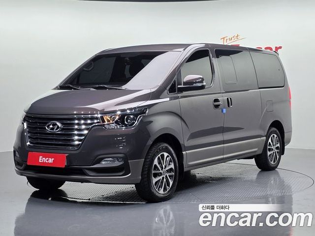 Hyundai Starex 2019