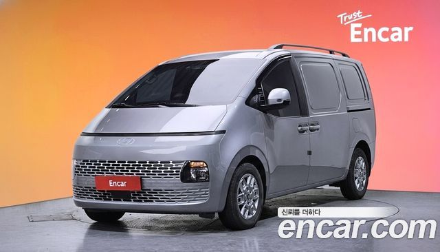 Hyundai Staria 2024