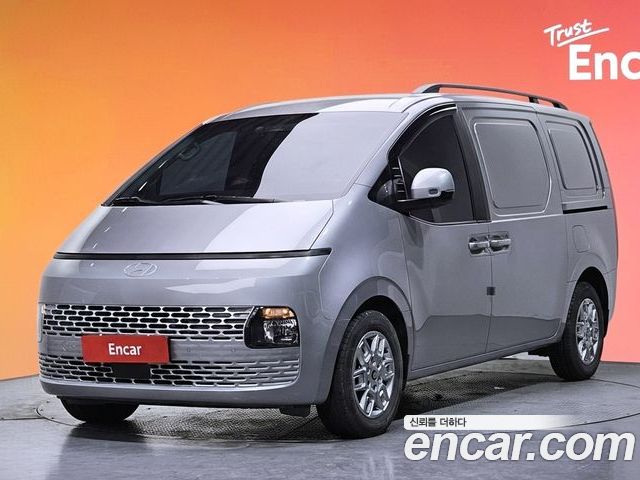 Hyundai Staria 2024