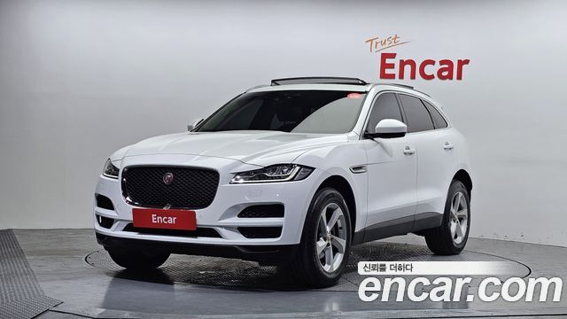 Jaguar F-PACE 2019