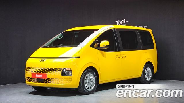 Hyundai Staria 2023
