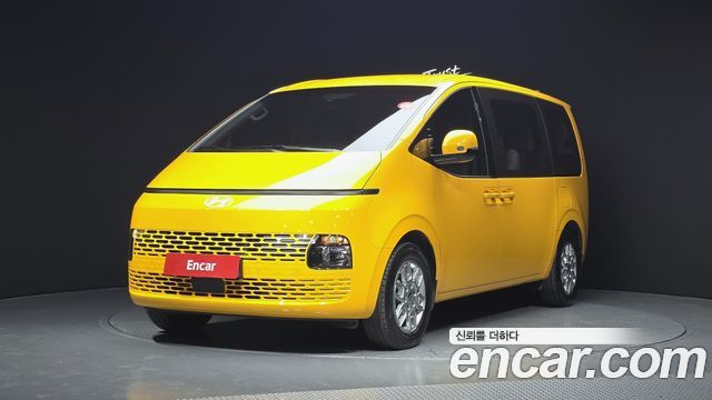 Hyundai Staria 2024