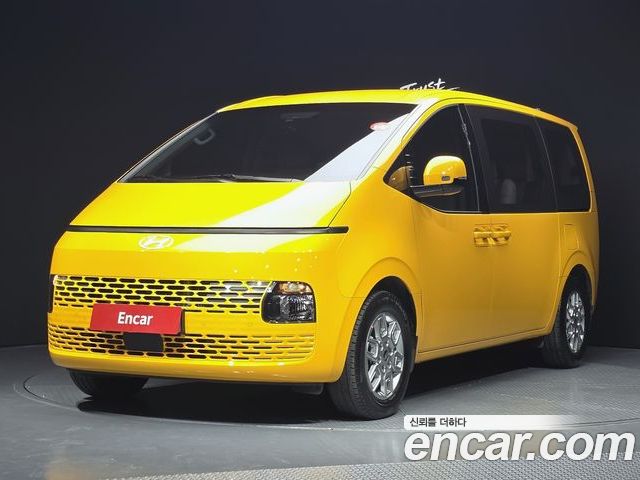 Hyundai Staria 2024