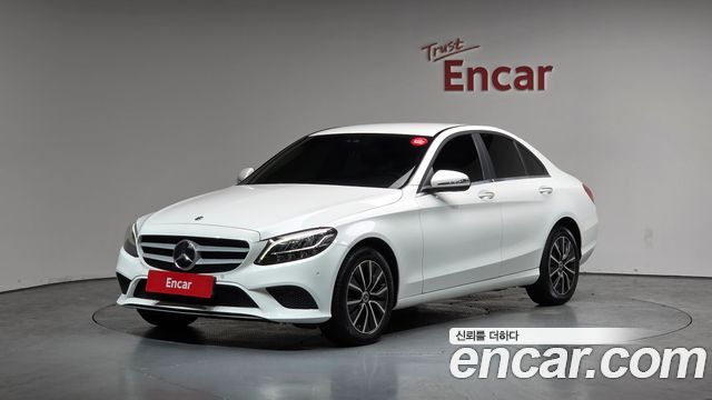 Mercedes-Benz C-Class 2020