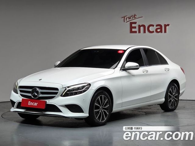 Mercedes-Benz C-Class 2020