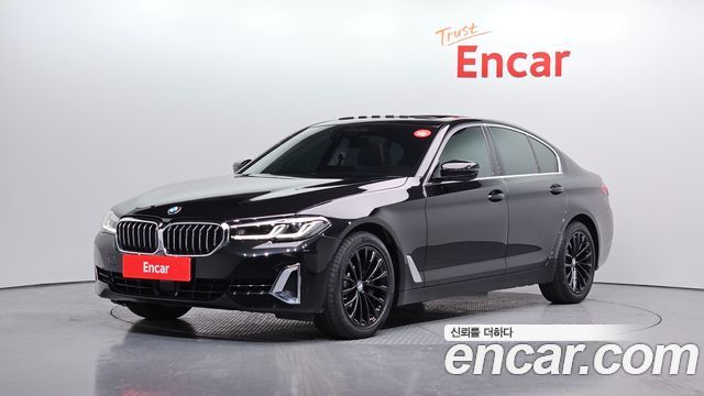 BMW 5-Series 2022