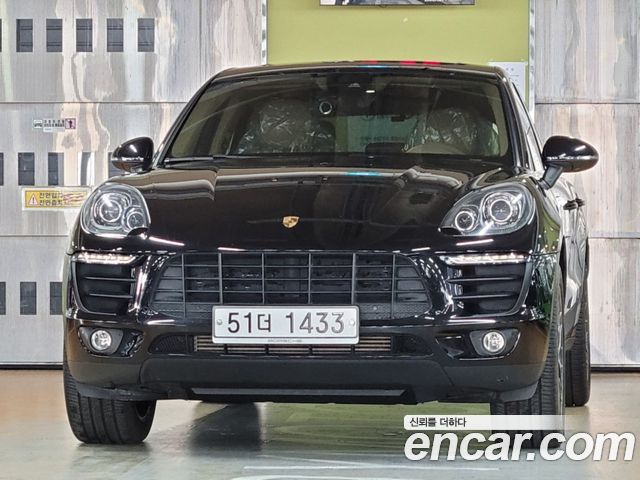Porsche Macan 2017