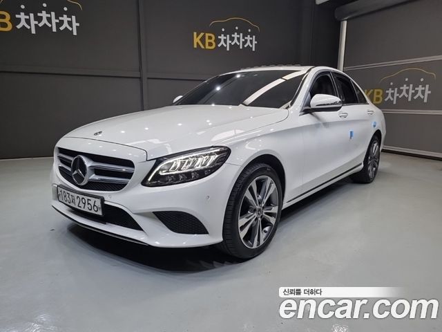 Mercedes-Benz C-Class 2020