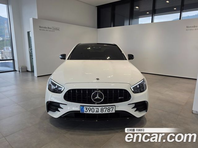 Mercedes-Benz E-Class 2023