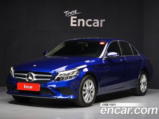 Mercedes-Benz C-Class 2020