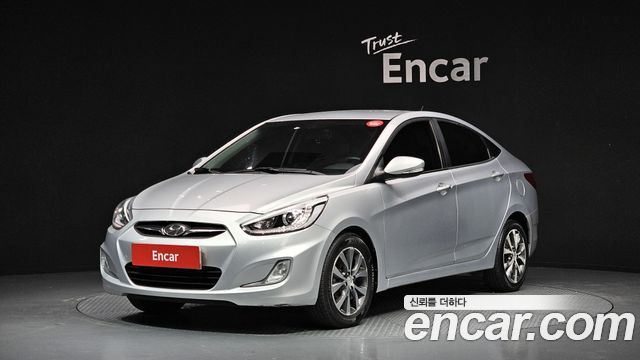 Hyundai Accent 2013