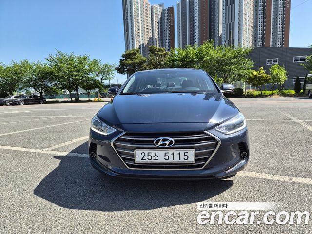 Hyundai AVANTE 2015