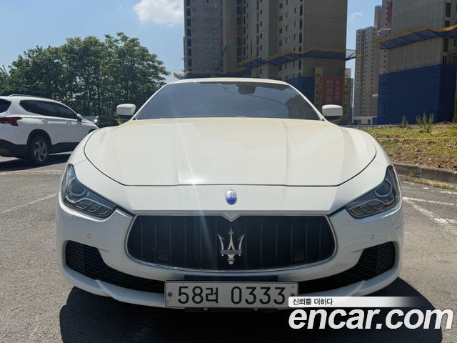 Maserati Ghibli 2015