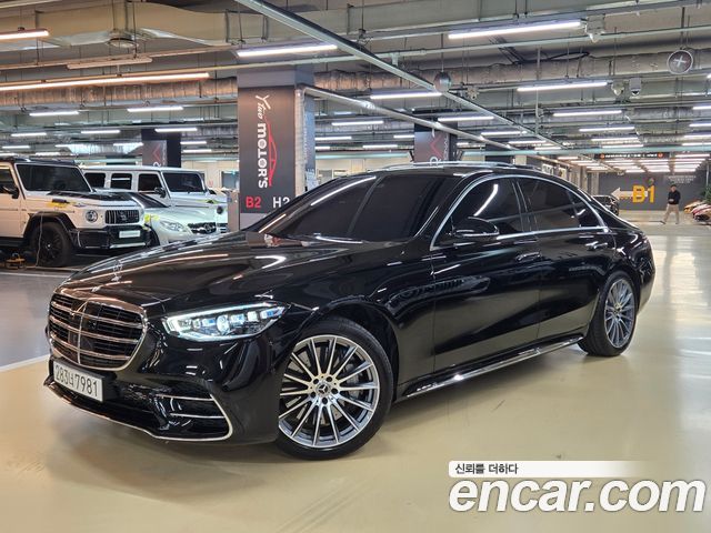 Mercedes-Benz S-Class 2025