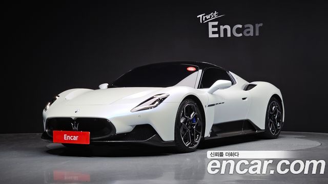 Maserati MC20 2022