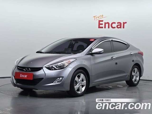 Hyundai AVANTE 2012