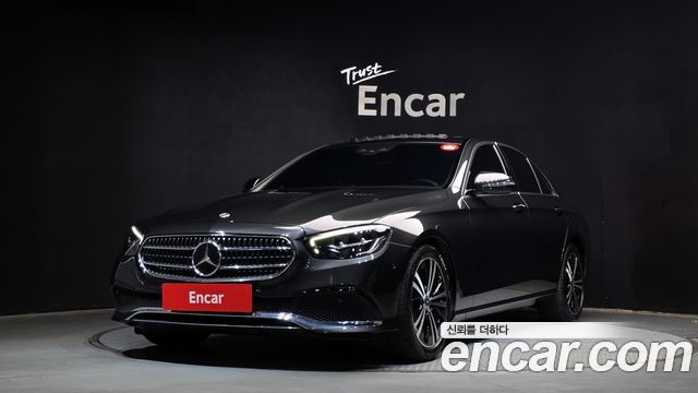 Mercedes-Benz E-Class 2021