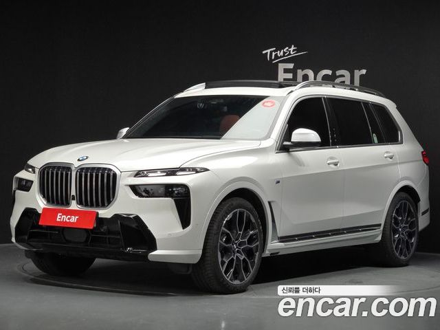 BMW X7 2025