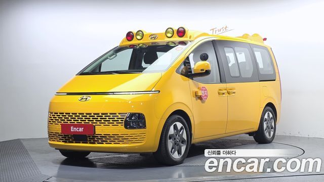 Hyundai Staria 2023