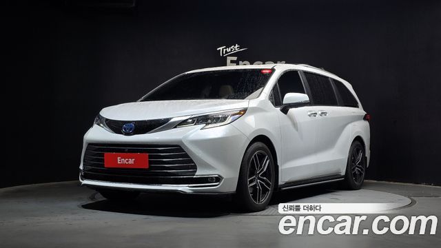 Toyota Sienna 2024