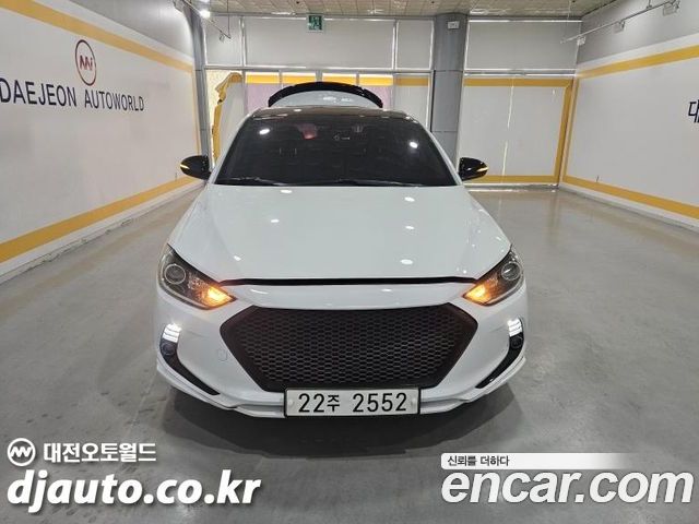 Hyundai AVANTE 2018