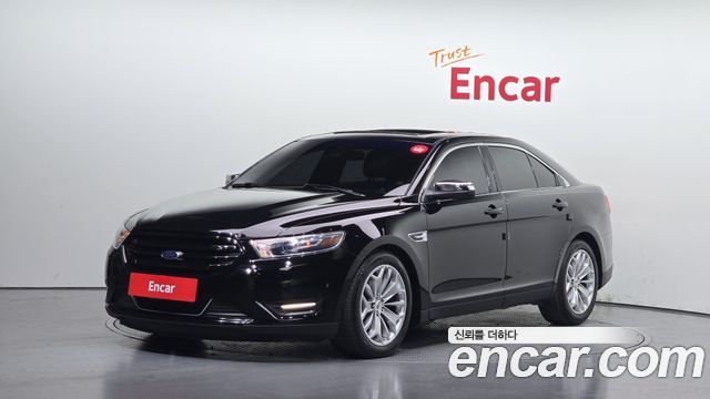 Ford Taurus 2017