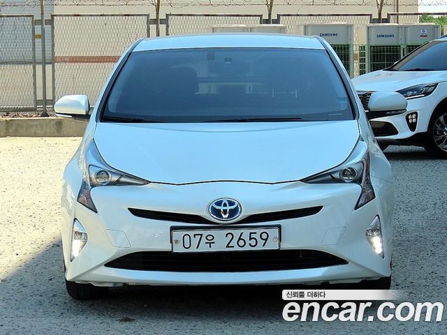 Toyota Prius 2018