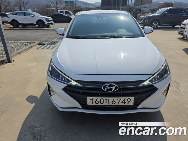 Hyundai AVANTE 2019