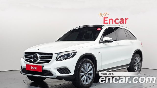 Mercedes-Benz GLC-Class 2019
