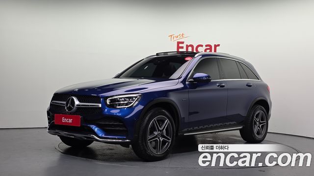 Mercedes-Benz GLC-Class 2021