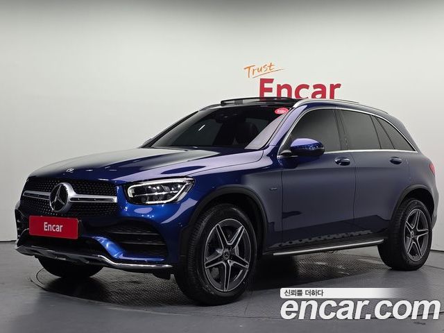 Mercedes-Benz GLC-Class 2021