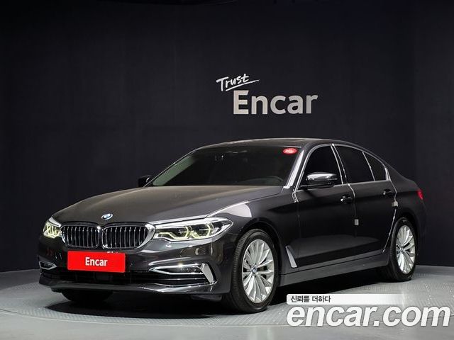 BMW 5-Series 2019
