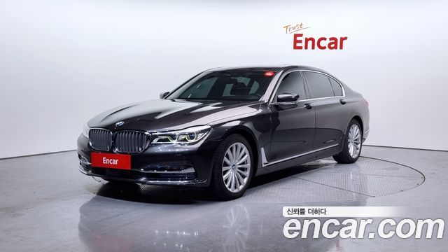 BMW 7-Series 2016