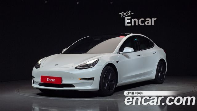 Tesla Model 3 2019